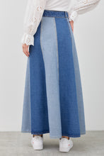 Load image into Gallery viewer, Arden Two Tone Denim Skirt