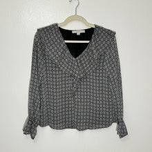 Load image into Gallery viewer, LOFT Petite Ruffled V-neck top | size XXSP